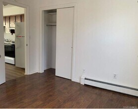 103 W Main St, Unit 1 in Walden, NY - Building Photo - Building Photo