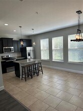 10041 Town Lake Dr in Orlando, FL - Building Photo - Building Photo