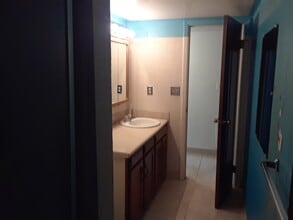 8488 W 75th Way, Unit B1 in Arvada, CO - Foto de edificio - Building Photo