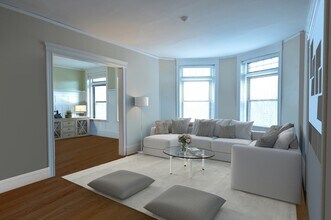 1805 Beacon St in Brookline, MA - Building Photo - Building Photo