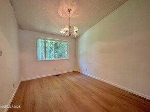 1965 Woodtrail Dr in Sparks, NV - Building Photo - Building Photo