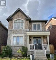 31 Berryman Ln in Markham, ON - Building Photo