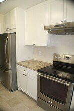 801 N Humboldt St in San Mateo, CA - Foto de edificio - Building Photo