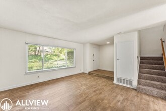 21926 Lakeland Ave in Lake Forest, CA - Building Photo - Building Photo