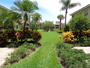 6115 Reserve Cir in Naples, FL - Building Photo - Building Photo