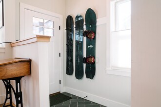 80 Maple St in Burlington, VT - Building Photo - Building Photo