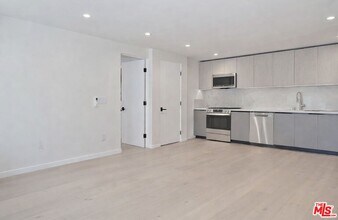 8261 1st St in Los Angeles, CA - Building Photo - Building Photo