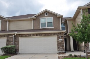 16025 Summerville Lake Dr in Tomball, TX - Building Photo