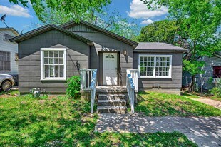 2009 Live Oak Ave in Waco, TX - Building Photo