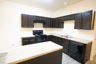 6239 Brenwood Cir in Katy, TX - Building Photo - Building Photo