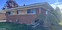 28840 Evelyn Ave in Warren, MI - Foto de edificio - Building Photo