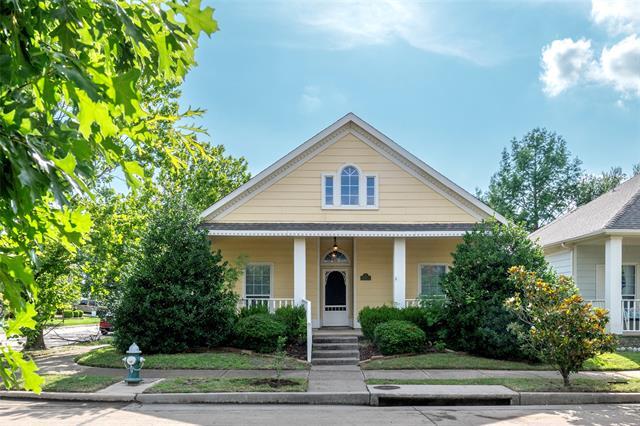 1605 Spanish Moss Wy