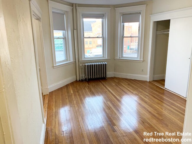 property at 1173 Boylston St
