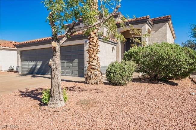 138 Cam Capri in Henderson, NV - Building Photo - Building Photo