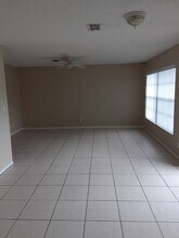 27168 Wakefield Dr in Brooksville, FL - Building Photo - Building Photo