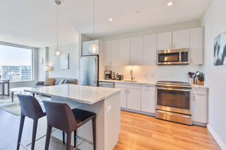 5 Fan Pier Boulevard in Boston, MA - Building Photo - Building Photo
