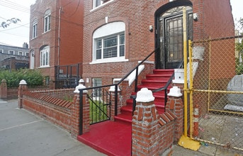 464 Milford St in Brooklyn, NY - Building Photo - Building Photo