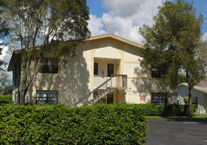 10851 NW 45th St Apartments