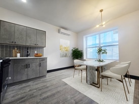 11 Thomas St, Unit 1 in Newark, NJ - Building Photo