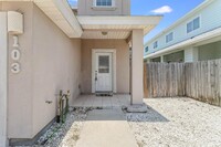 15118 Leeward Dr in Corpus Christi, TX - Building Photo - Building Photo