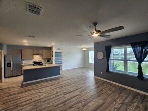 915 Noble Run in New Smyrna Beach, FL - Building Photo - Building Photo