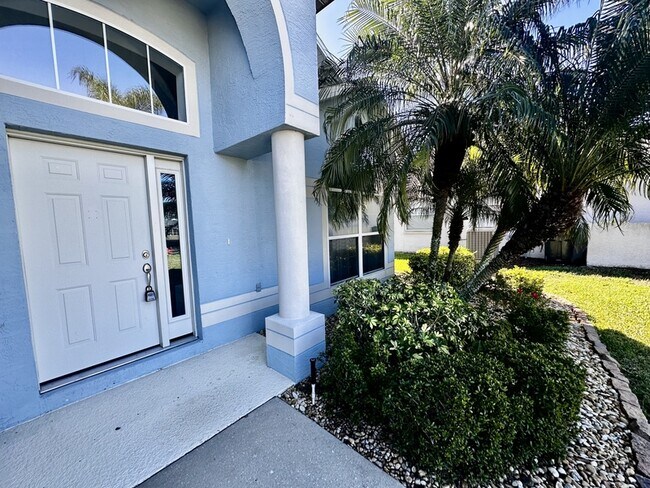 102 Fox Loop in Davenport, FL - Building Photo - Building Photo