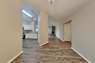 1511 Miller Ave in Katy, TX - Foto de edificio - Building Photo