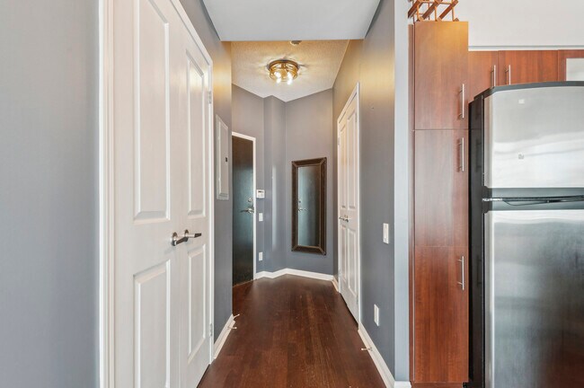 15 Windermere Av in Toronto, ON - Building Photo - Building Photo