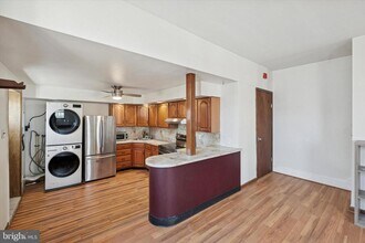 632 E Girard Ave in Philadelphia, PA - Building Photo - Building Photo