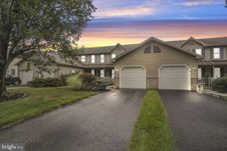 15 Lenox Ct in Mechanicsburg, PA - Building Photo - Building Photo