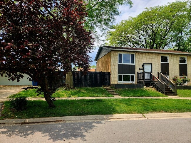 3601 W 123rd Pl in Alsip, IL - Building Photo - Building Photo