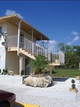 4903 Viceroy St in Cape Coral, FL - Foto de edificio - Building Photo