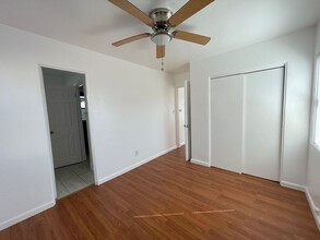 5038 Voltaire St, Unit 5038 in San Diego, CA - Building Photo - Building Photo