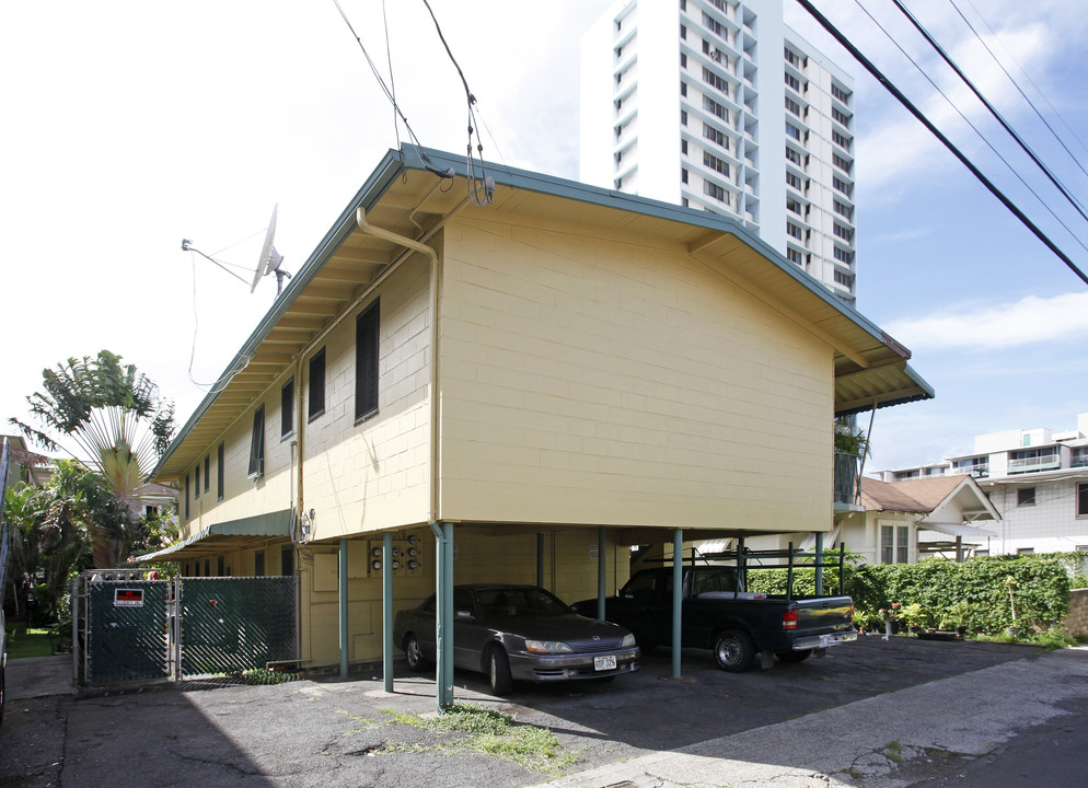 1227 Matlock Ave in Honolulu, HI - Building Photo