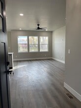 2011 18th St in Heyburn, ID - Building Photo - Building Photo