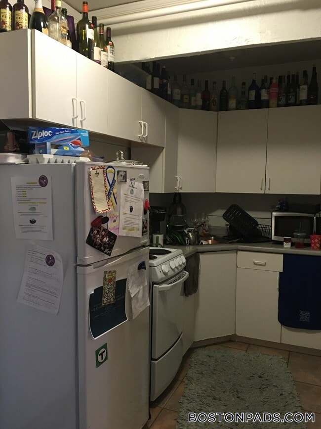 property at 91 Westland Ave