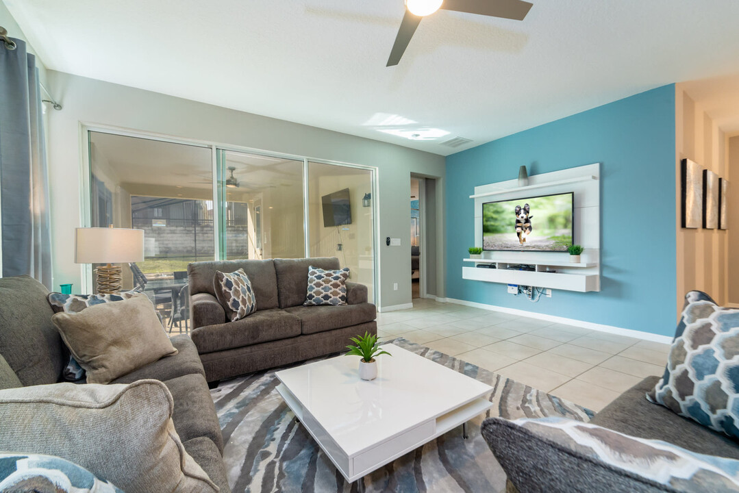 1808 Sandy Pk Trl in Kissimmee, FL - Building Photo