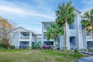 2592 Grassy Point Dr in Lake Mary, FL - Building Photo