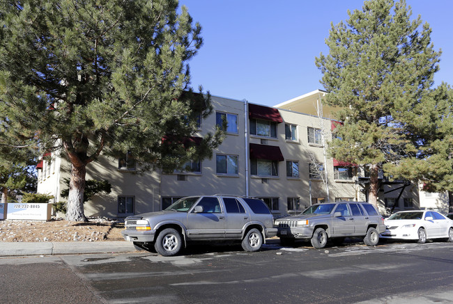 183 W Powers Cir in Littleton, CO - Foto de edificio - Building Photo