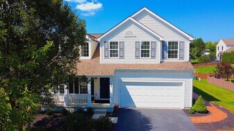 129 Sapphire Ice Dr in Delaware, OH - Building Photo