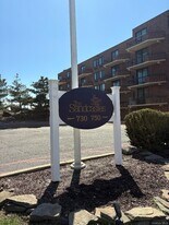 750 W Broadway in Long Beach, NY - Building Photo