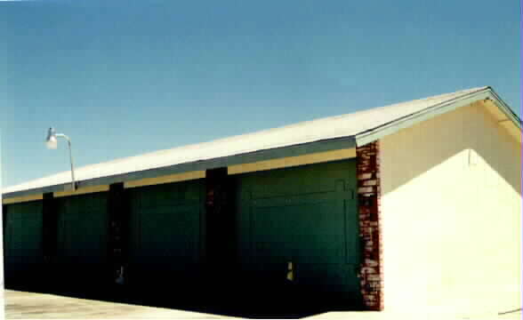 20475 Thunderbird Rd in Apple Valley, CA - Building Photo - Building Photo