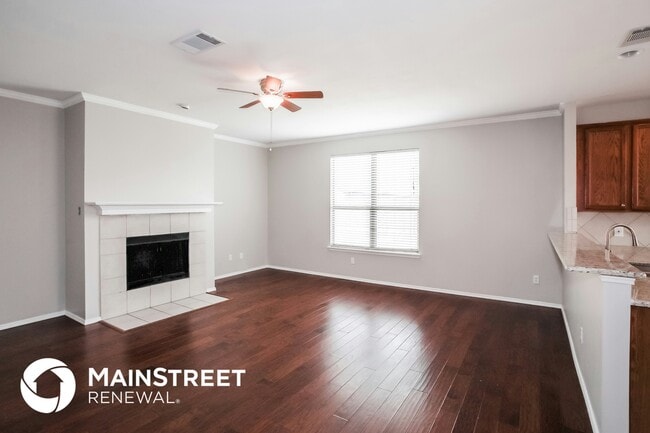 404 Iron Ore Trail in Fort Worth, TX - Building Photo - Building Photo