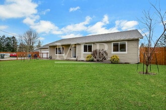 181 Coal Ave in Carbonado, WA - Building Photo - Building Photo