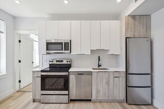 3439 Lancaster Ave, Unit 7 in Philadelphia, PA - Building Photo - Building Photo