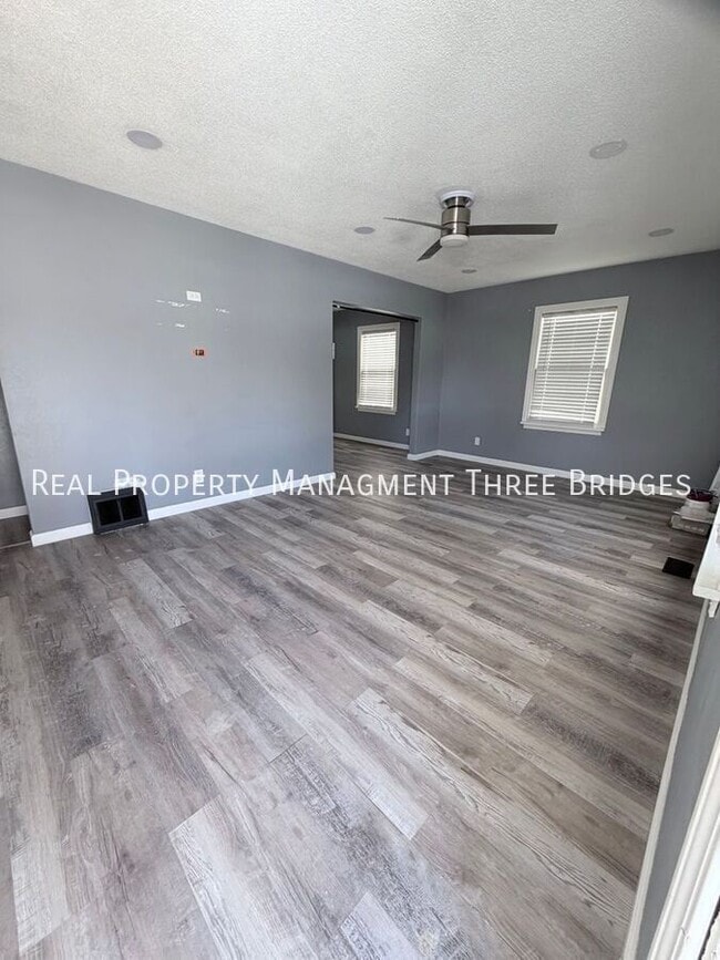 property at 35 S Barat Ave