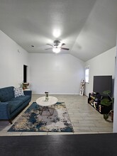505 Monarch Dr in Lancaster, TX - Building Photo - Building Photo
