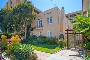 2528 Front St, Unit 2528 in San Diego, CA - Building Photo
