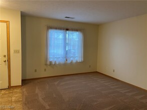 1420 Reimer Rd in Wadsworth, OH - Building Photo - Building Photo