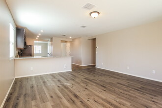 25422 W Lamont Ave in Buckeye, AZ - Building Photo - Building Photo